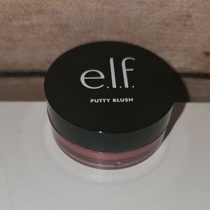 E.l.f. Putty Blush